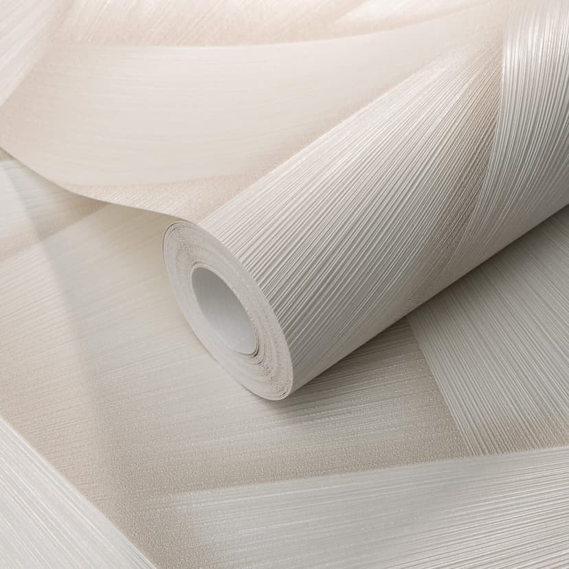 Papel pintado no tejido con formas geométricas y efecto metálico en color crema