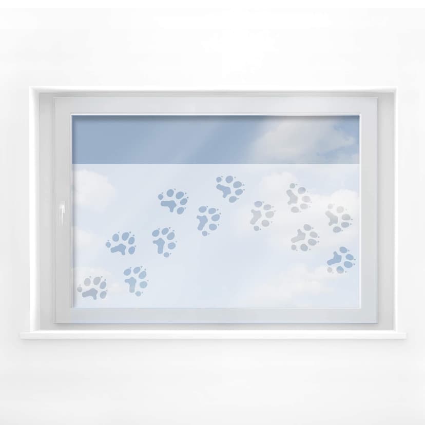 Ventana decorada con una pata