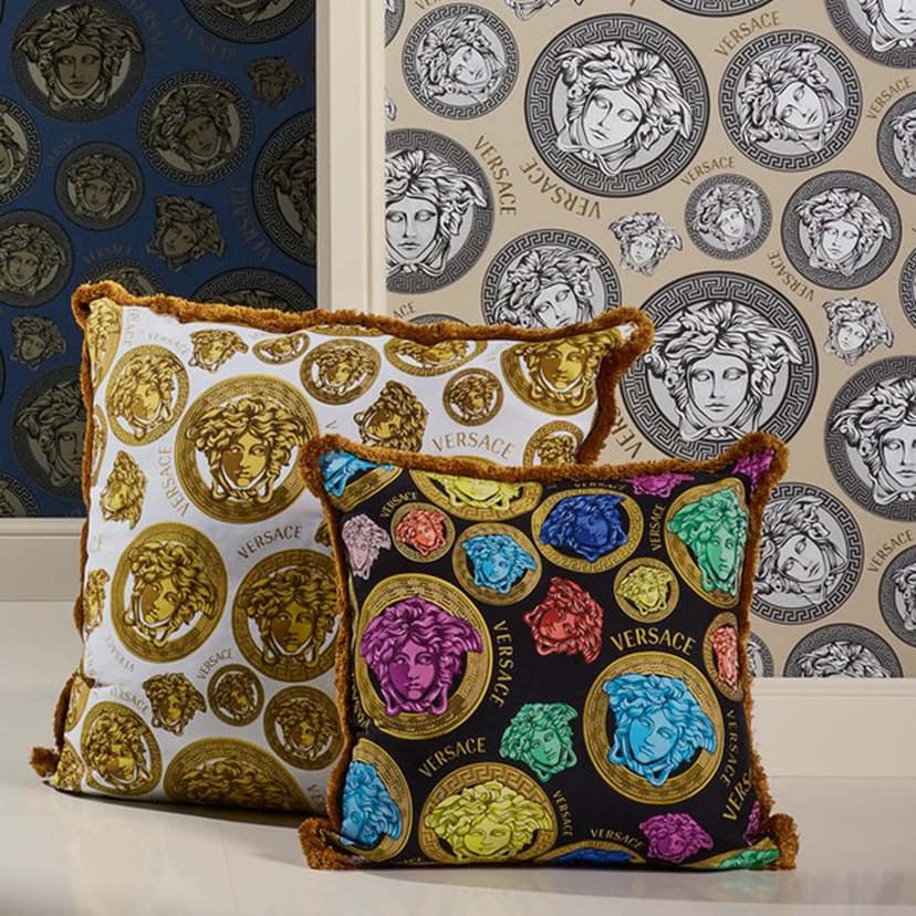 Versace Home papel pintado de muestra Cabezas de Medusa papel pintado de lujo beige plata papel pintado no tejido de diseño