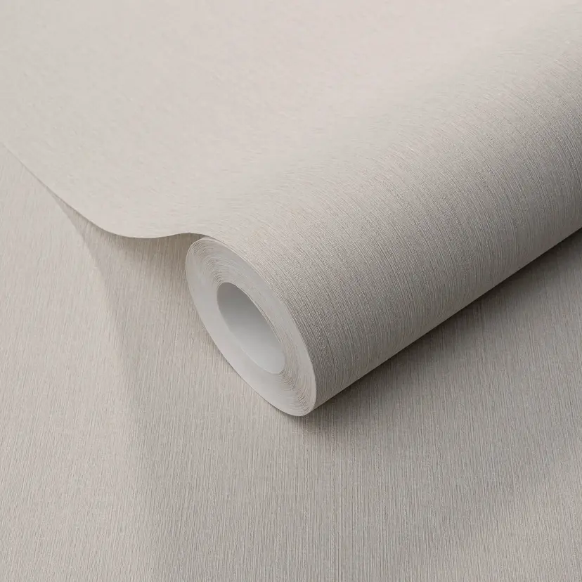 Papel pintado no tejido con textura longitudinal fina en color topo