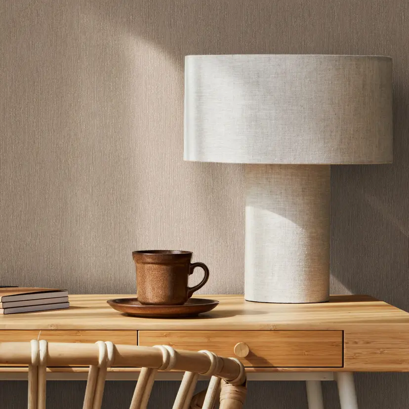 Papel pintado no tejido de aspecto textil con superficie texturada liso marrón