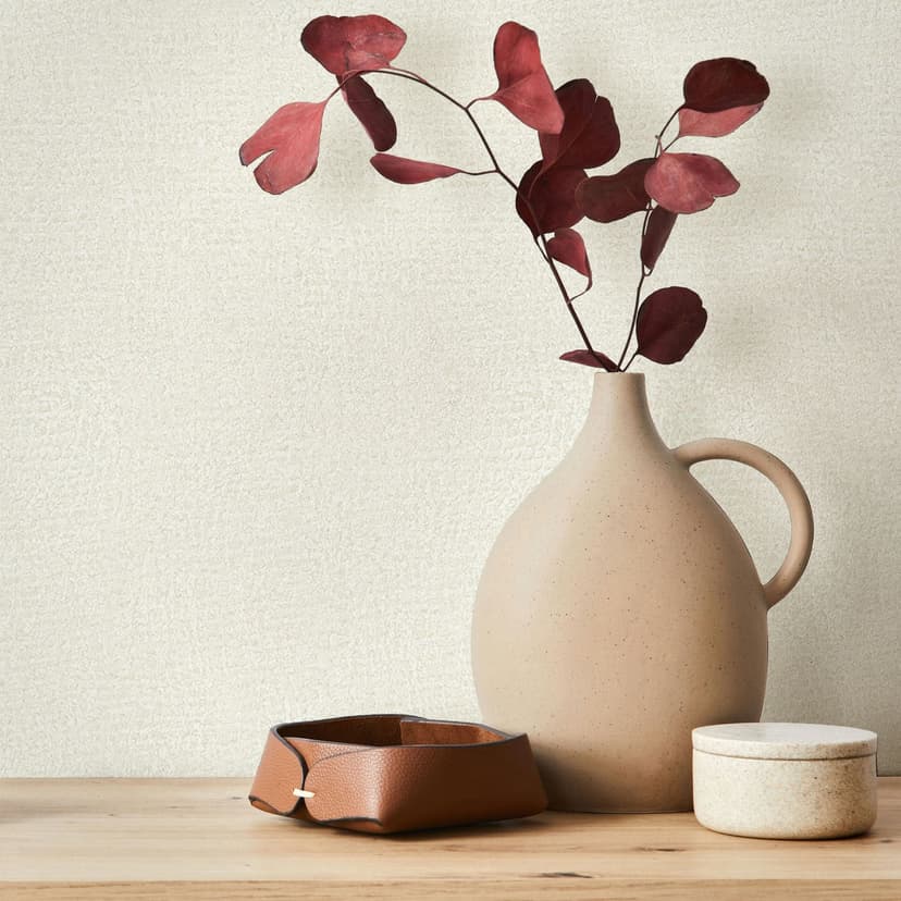 Papel pintado no tejido en yeso textil beige texturado aspecto liso