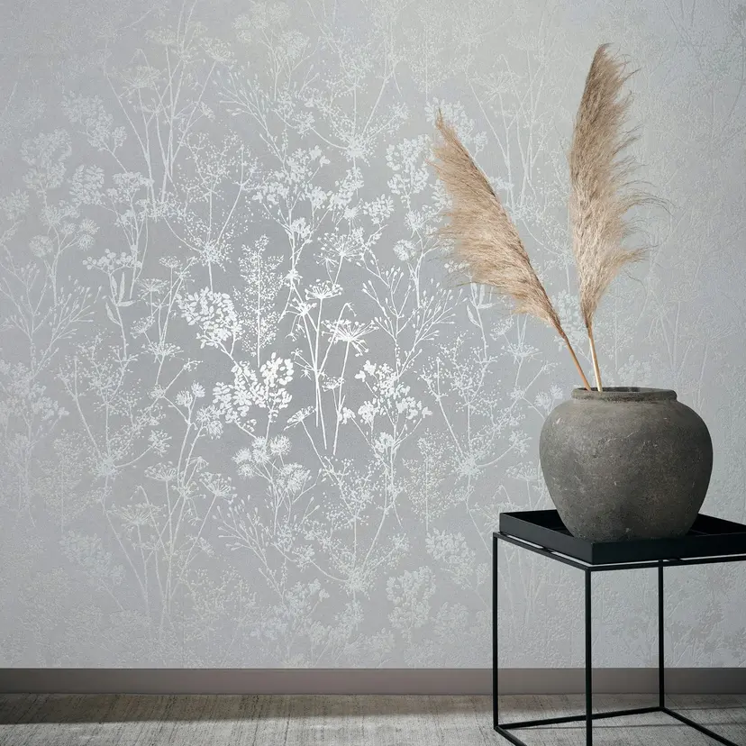 Papel pintado no tejido con motivo de hojas blancas de aspecto floral naturaleza