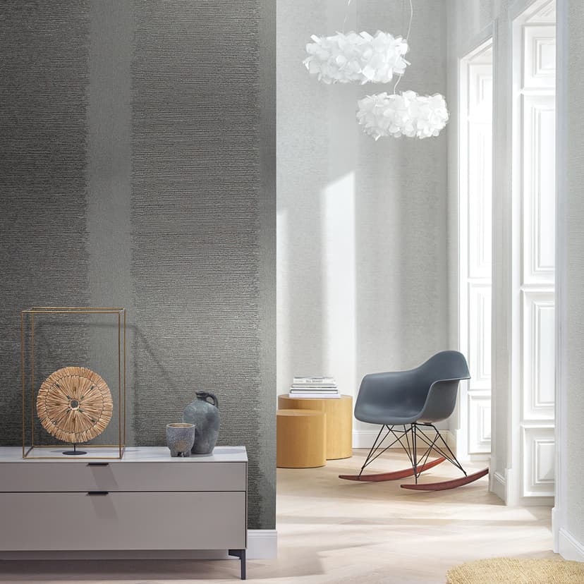 Papel pintado no tejido con rayas y líneas finas textura antracita