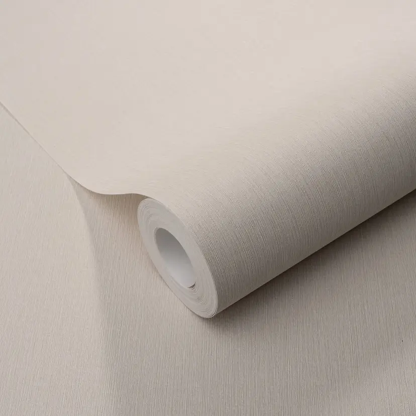Papel pintado no tejido con textura longitudinal fina en beige