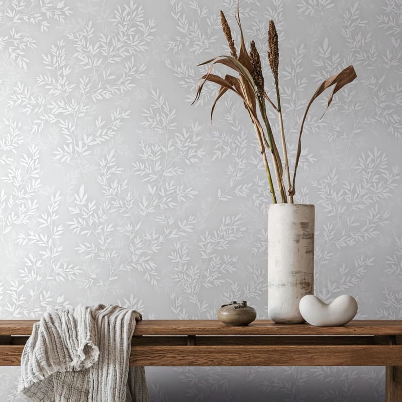 Papel pintado no tejido hojas naturaleza floral mate en gris blanco