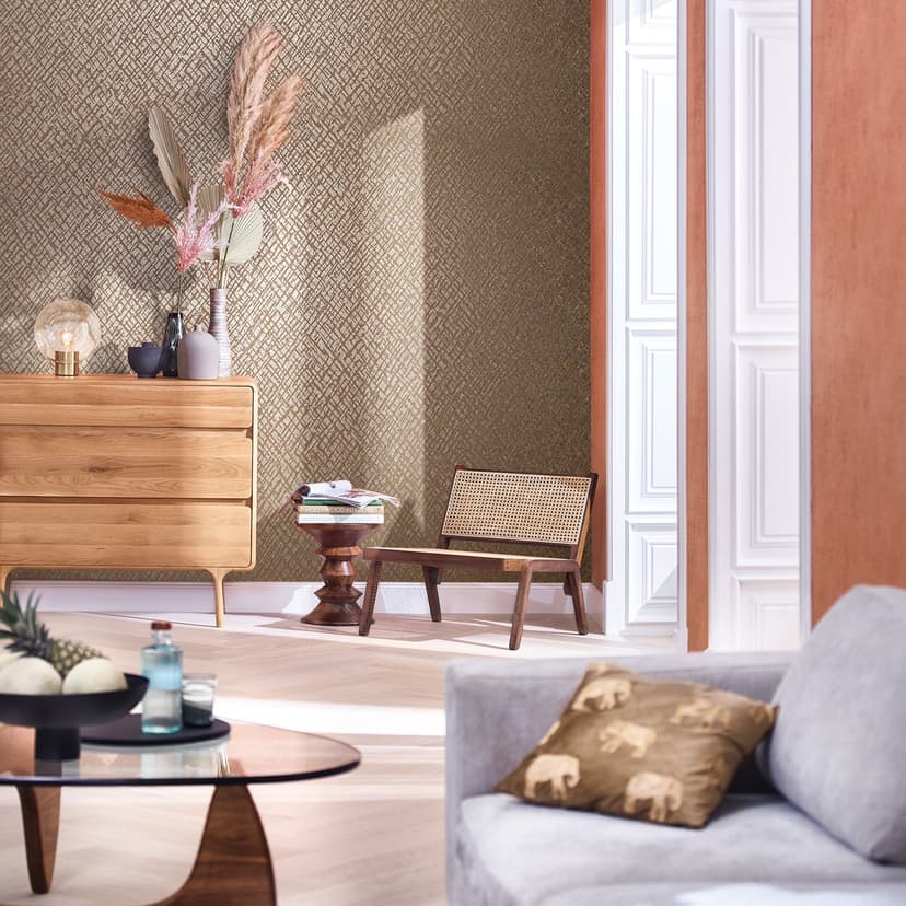 Papel pintado no tejido con motivo cuadriculado brillante beige, textura roja