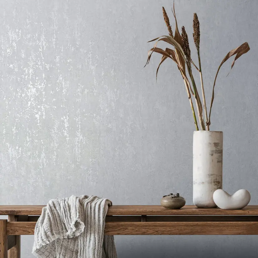 Papel pintado no tejido con aspecto de hormigón blanco brillante