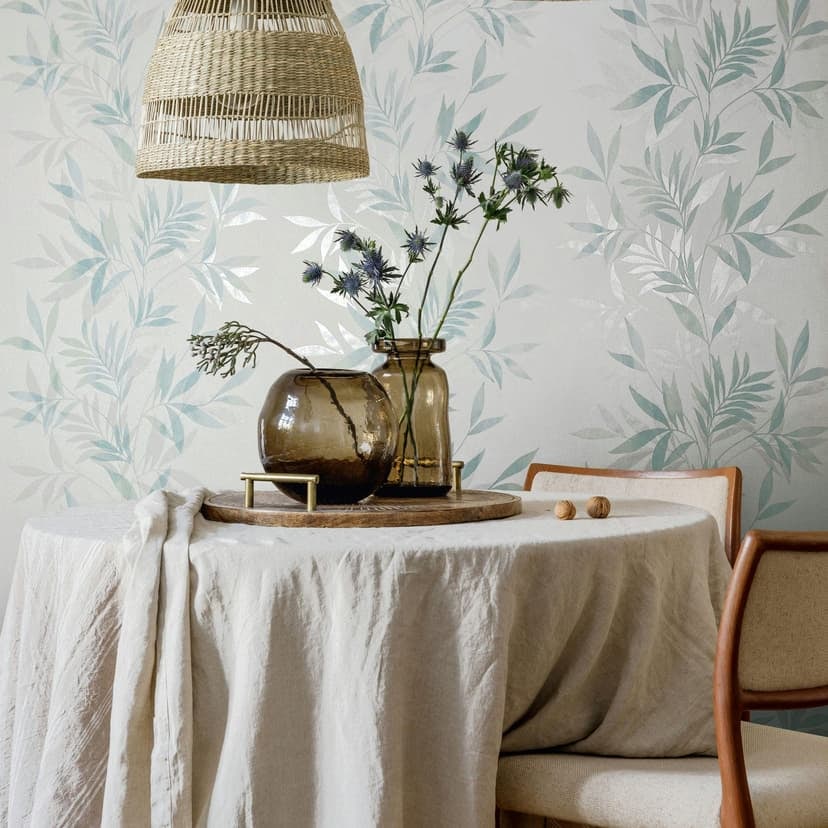 Papel pintado no tejido en blanco, motivo hoja verde aspecto naturaleza floral
